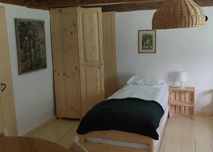 Przystan * Osiek (Pomerania)